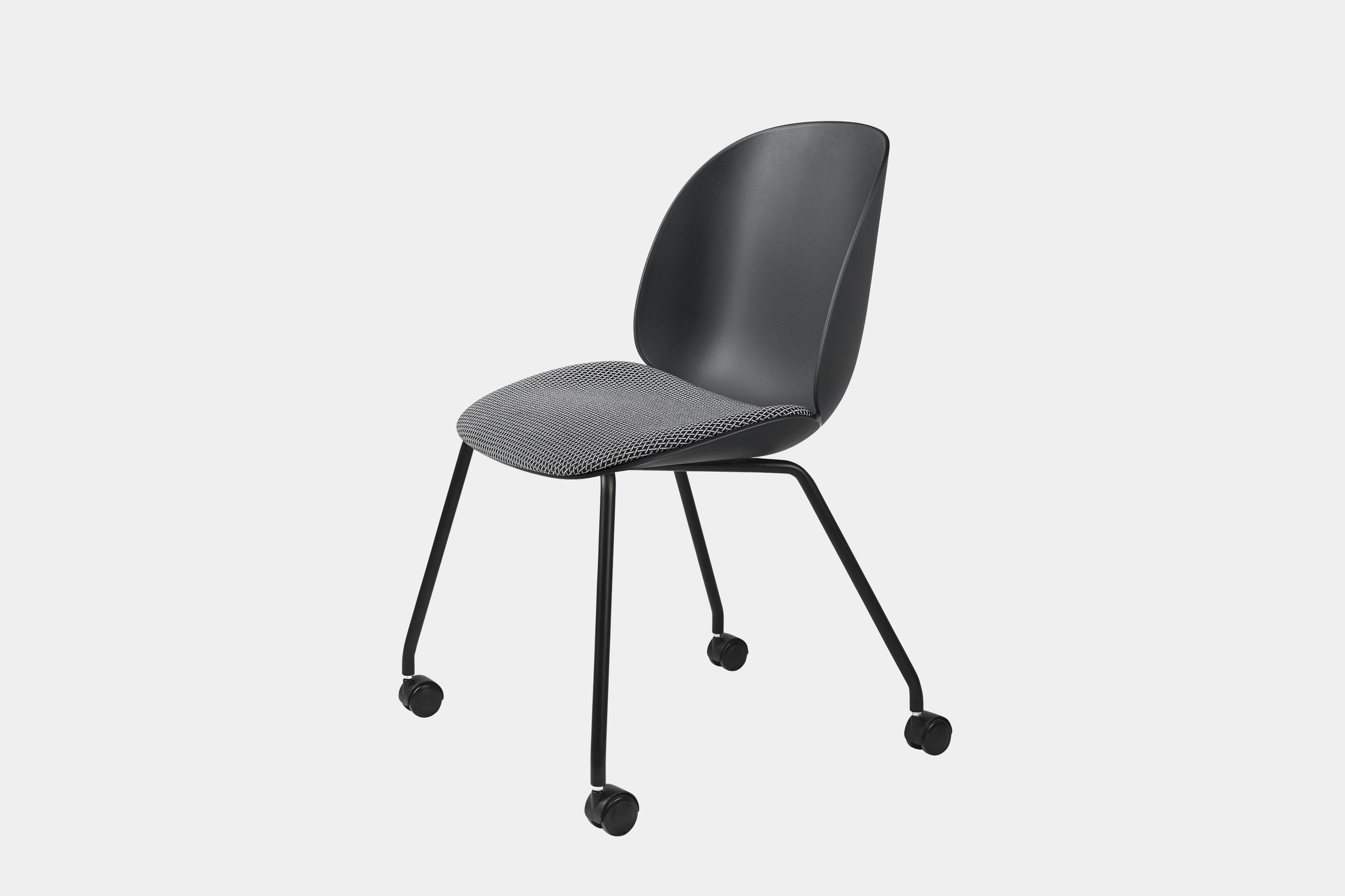 GUBI - Beetle Meeting Chair - Seat Upholstered, W-Castors GUBI - Beetle Meeting Chair - Seat Upholstered, W-Castors