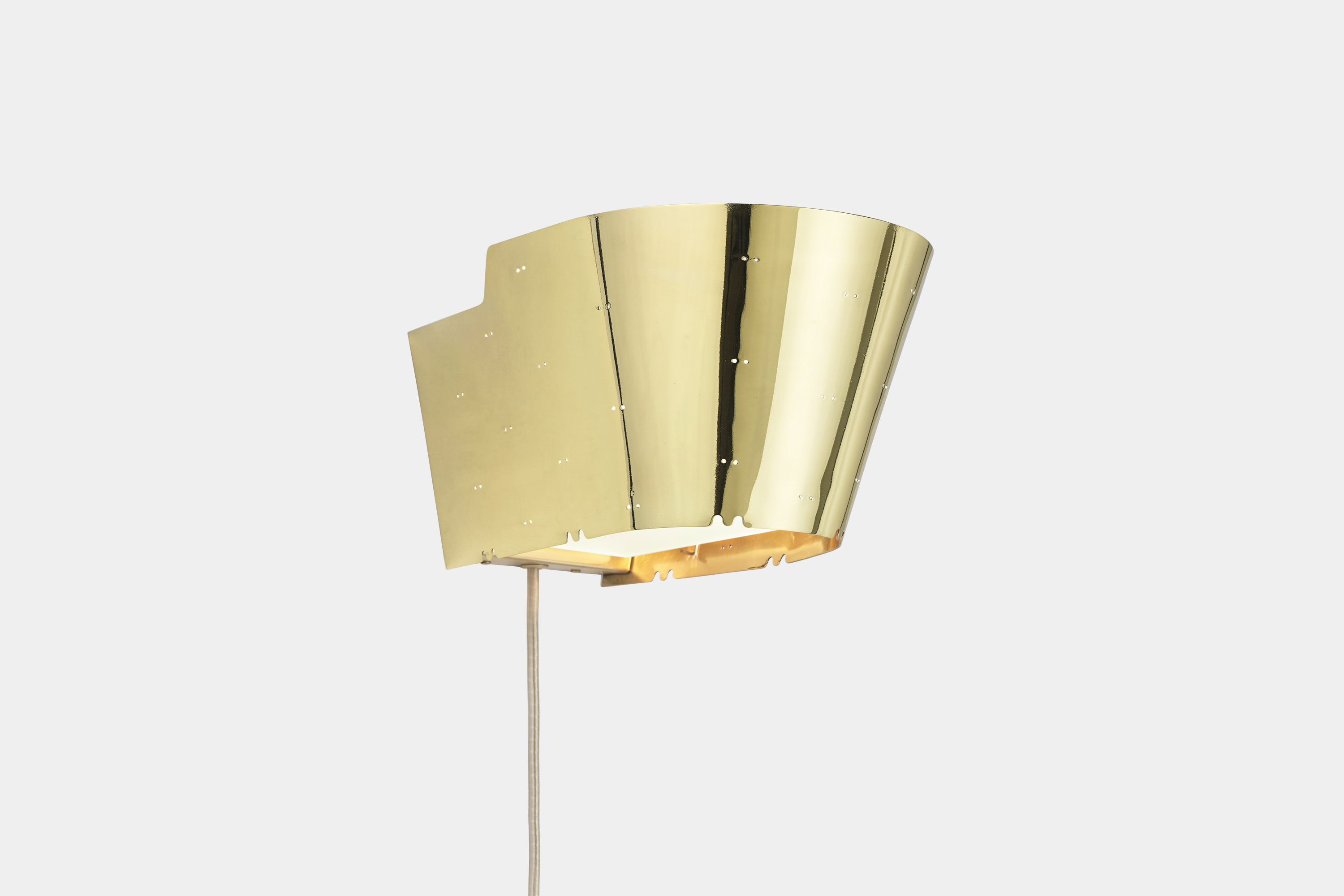 GUBI - 9464 Wall Lamp - 10145 — TRISHNA JIVANA | トリシュナ